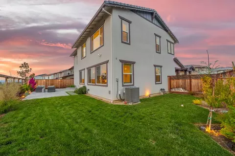 Exterior - 7101 Hakkan Dr, Gilroy, CA 95020 photo 11 of 12
