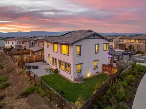 View/Area - 7101 Hakkan Dr, Gilroy, CA 95020 photo 1 of 7