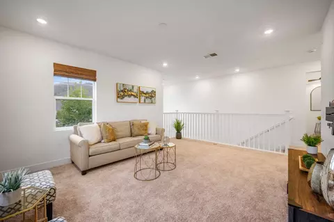 Entry Way - 7101 Hakkan Dr, Gilroy, CA 95020 photo 3 of 4