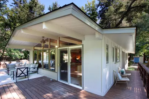 15715 Forest Hill Dr, Boulder Creek, CA 95006