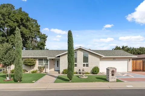 1316 Ginnywood Ct, Modesto, CA 95355