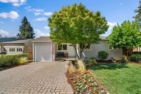 545 Fairmont Ave, Mountain View, CA 94041