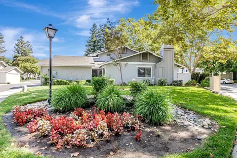 4968 Red Creek Dr, San Jose, CA 95136