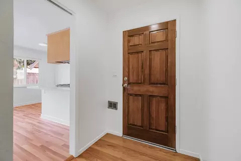 148 Del Mar Dr, Salinas, CA 93901 photo 3