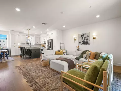 29361 Hub Ct, Hayward, CA 94544