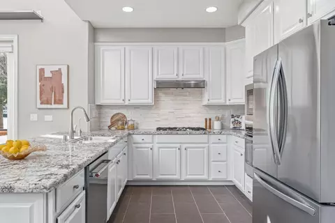 1087 E Duane Ave, Sunnyvale, CA 94085 photo 9