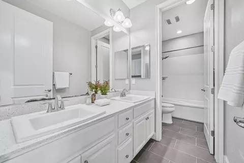 1087 E Duane Ave, Sunnyvale, CA 94085 photo 21