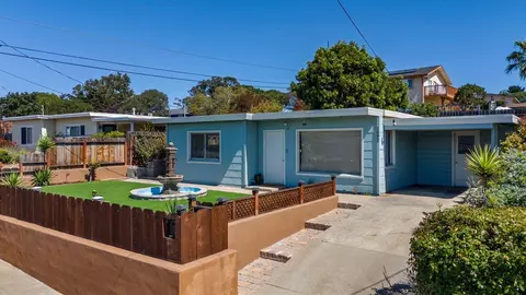 1092 Highland St, Seaside, CA 93955