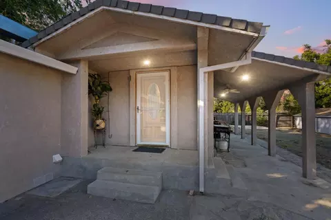 5367 Rosswood Ln, Redding, CA 96001 photo 5