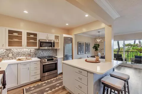 31 Del Mesa Carmel, Carmel, CA 93923