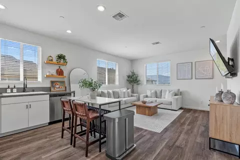 1278 San Antonio St, Soledad, CA 93960