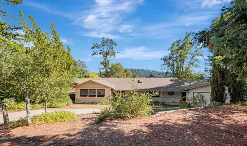 23492 Sunset Dr, Los Gatos, CA 95033