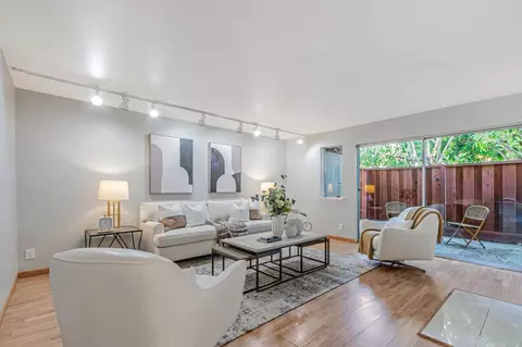 2625 Keystone Ave 201, Santa Clara, CA 95051