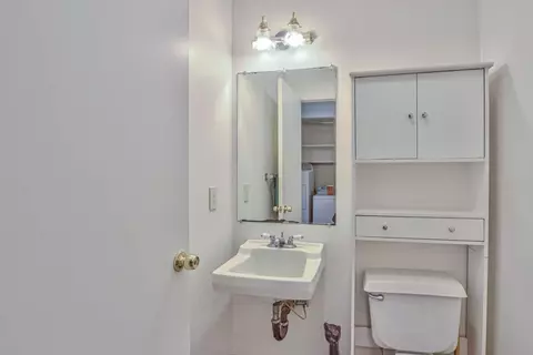Bath - 1212 Trinity Ave, Seaside, CA 93955 photo 2 of 2