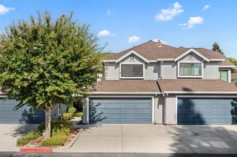 516 Creekside Ln, Morgan Hill, CA 95037