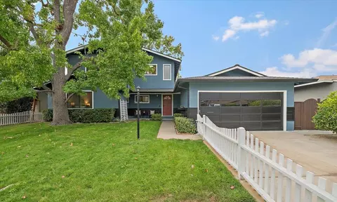 4867 Anna Dr, San Jose, CA 95124