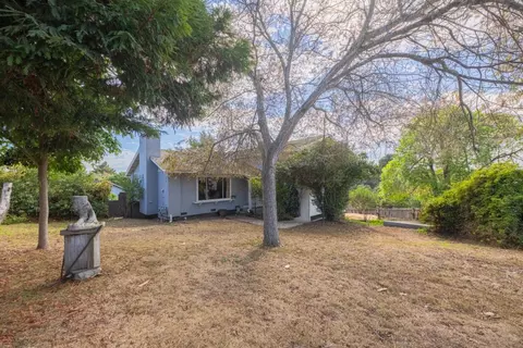 9832 Clover Trl, Salinas, CA 93907