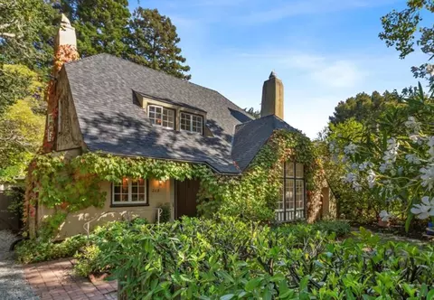 215 Warren Rd, San Mateo, CA 94402