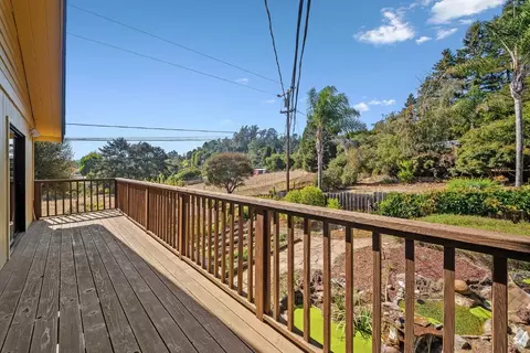 Exterior - 175 Merry Ln, Aptos, CA 95003 photo 6 of 19