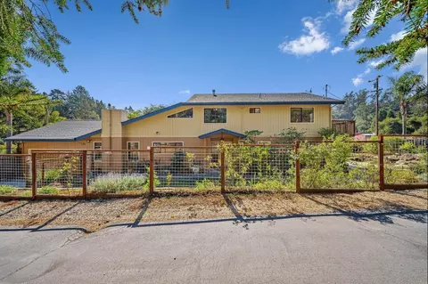Exterior - 175 Merry Ln, Aptos, CA 95003 photo 3 of 19