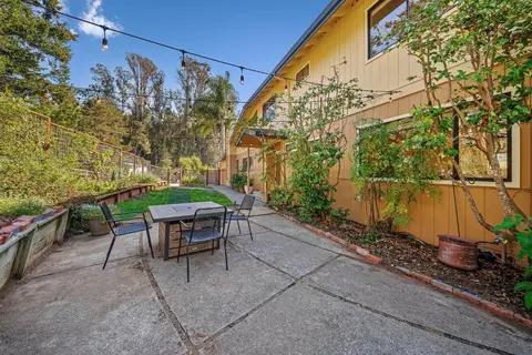Exterior - 175 Merry Ln, Aptos, CA 95003 photo 14 of 19