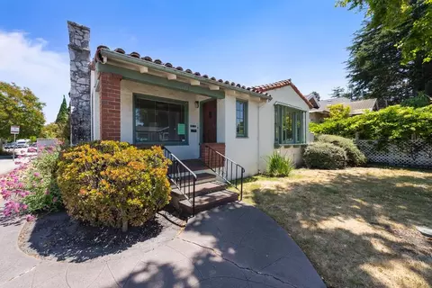 1103 Mission St, Santa Cruz, CA 95060
