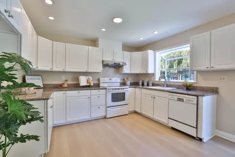 6025 Radcliffe Ave, Newark, CA 94560 photo 10
