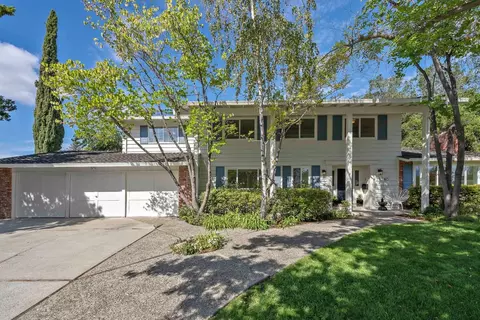 19740 Via Escuela Dr, Saratoga, CA 95070