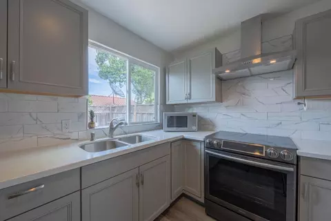 Kitchen - 8340 Forest St, Gilroy, CA 95020 photo 4 of 4