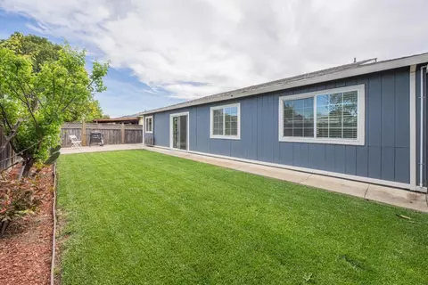 Exterior - 8340 Forest St, Gilroy, CA 95020 photo 7 of 7