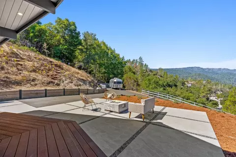 Exterior - 407 Webster Dr, Ben Lomond, CA 95005 photo 3 of 10