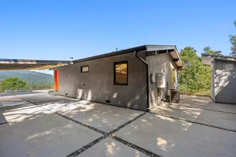 Exterior - 407 Webster Dr, Ben Lomond, CA 95005 photo 9 of 10