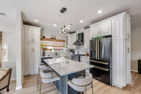 36985 Walnut St, Newark, CA 94560