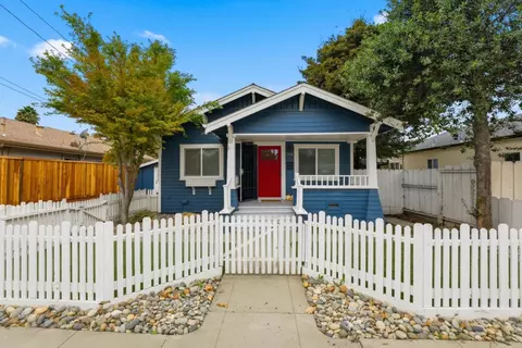 1218 Sally St, Hollister, CA 95023