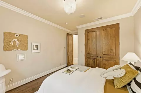 Bedroom - 484 Cherry Ave, Los Altos, CA 94022 photo 9 of 10