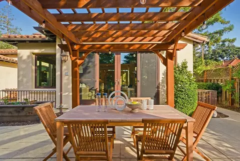 Exterior - 484 Cherry Ave, Los Altos, CA 94022 photo 8 of 15