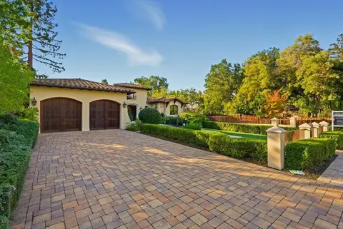 Exterior - 484 Cherry Ave, Los Altos, CA 94022 photo 2 of 15
