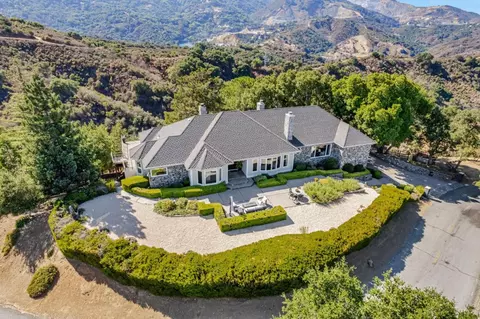 22338 Regnart Rd, Cupertino, CA 95014
