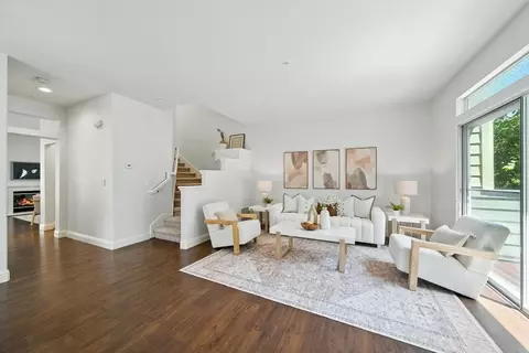 1151 La Rochelle Ter G, Sunnyvale, CA 94089