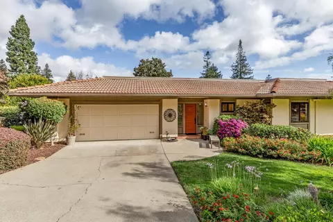 10961 Kester Dr, Cupertino, CA 95014