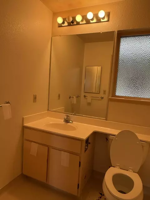 455 Pine Ave, Half Moon Bay, CA 94019 photo 7