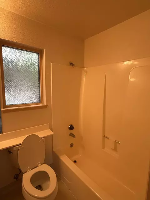 455 Pine Ave, Half Moon Bay, CA 94019 photo 8