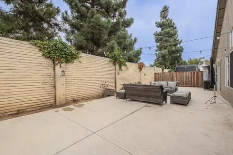 Exterior - 831 Cactus Ct, Salinas, CA 93905 photo 3 of 5