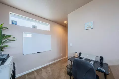 Entry Way - 831 Cactus Ct, Salinas, CA 93905 photo 2 of 2