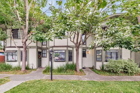 175 Evandale Ave 2, Mountain View, CA 94043