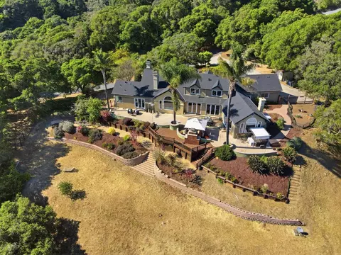 View/Area - 380 Mockingbird Ridge Rd, Watsonville, CA 95076 photo 9 of 12