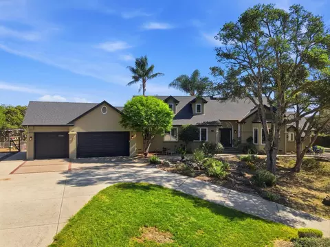 Exterior - 380 Mockingbird Ridge Rd, Watsonville, CA 95076 photo 2 of 10