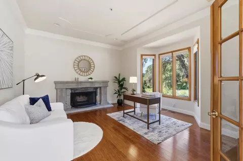 Living - 380 Mockingbird Ridge Rd, Watsonville, CA 95076 photo 5 of 5