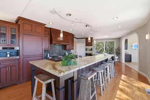 Kitchen - 380 Mockingbird Ridge Rd, Watsonville, CA 95076 photo 4 of 4