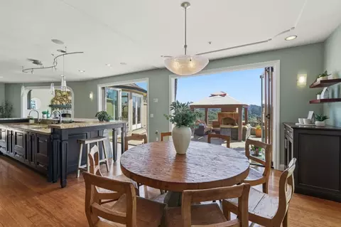 Dining - 380 Mockingbird Ridge Rd, Watsonville, CA 95076 photo 2 of 3